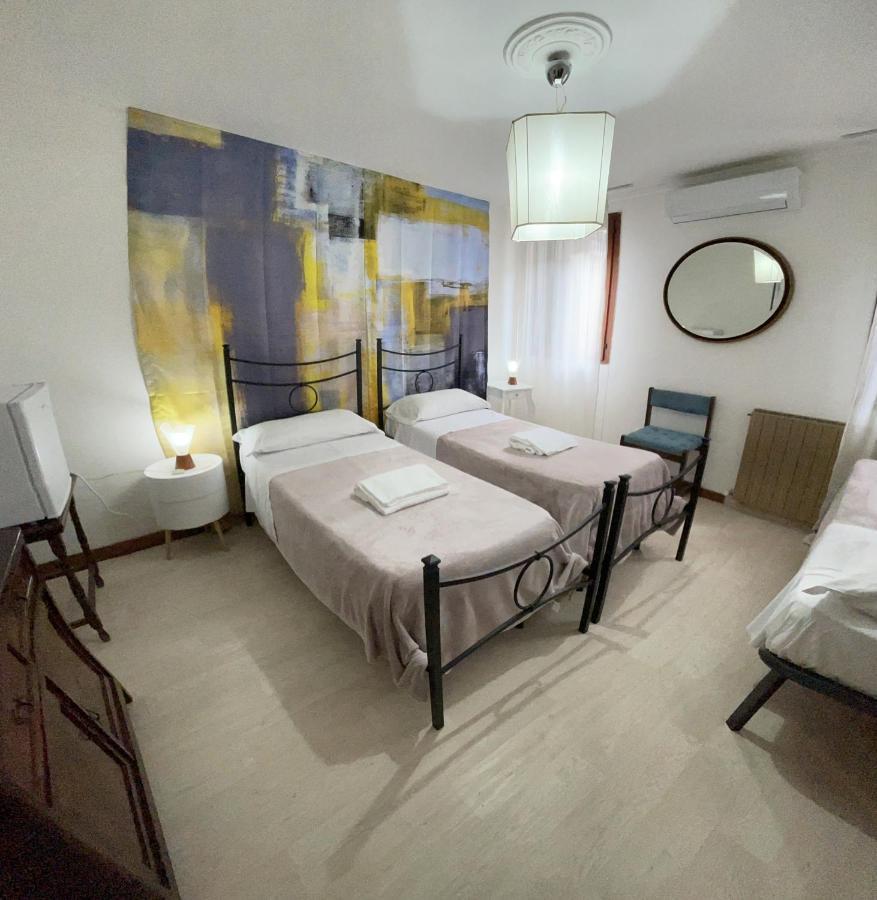 King'S Garden Hotel Венеция Екстериор снимка