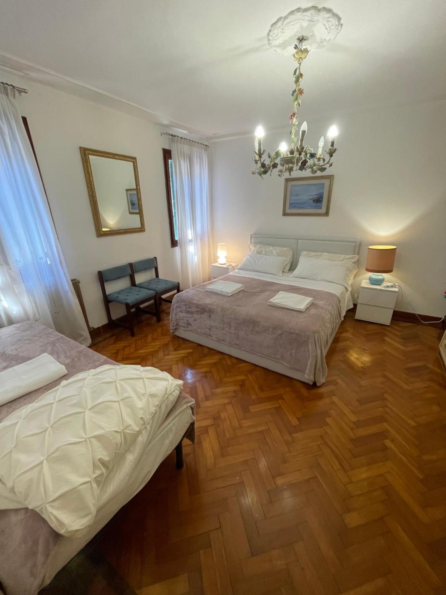 King'S Garden Hotel Венеция Екстериор снимка