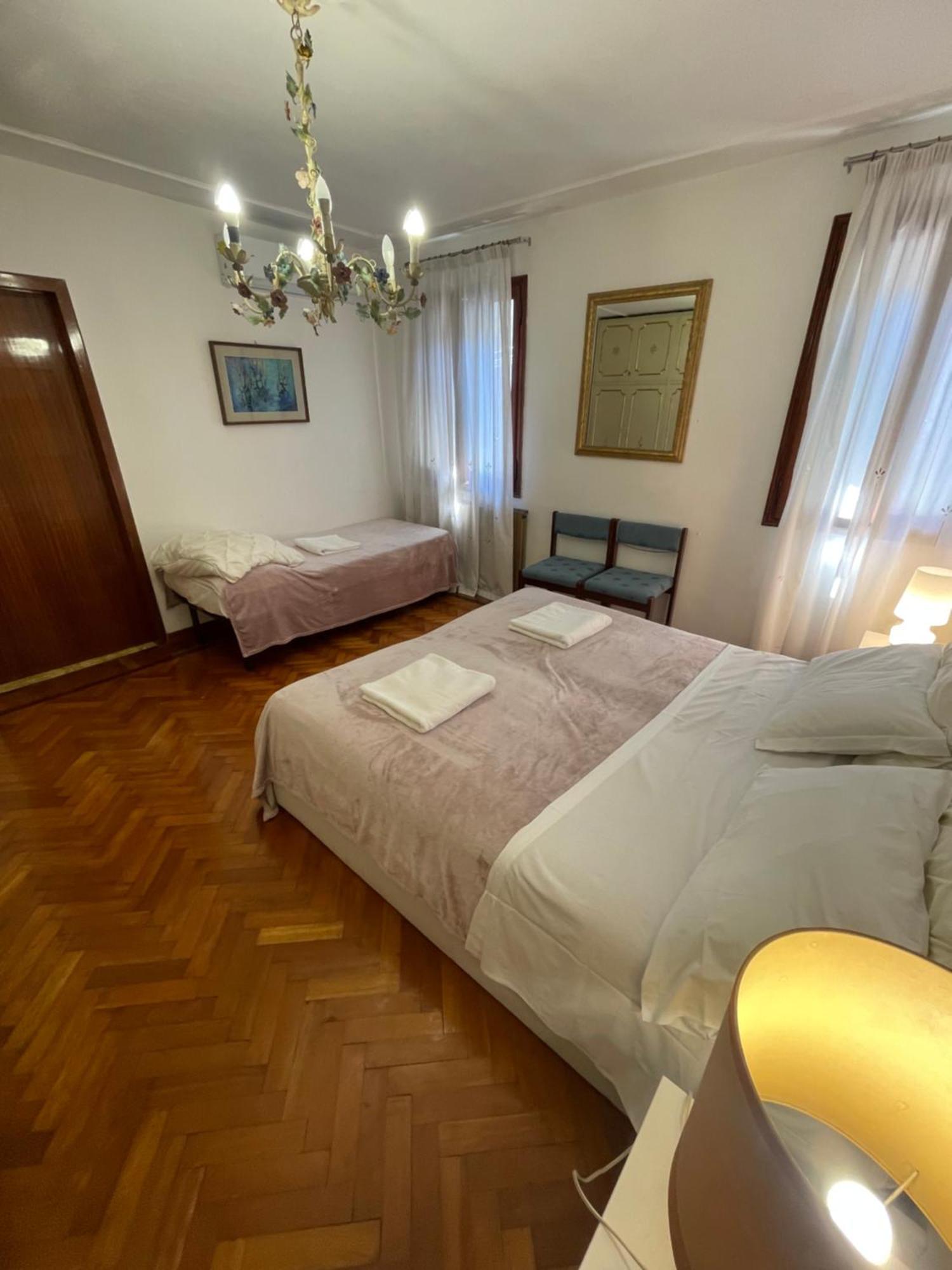 King'S Garden Hotel Венеция Екстериор снимка